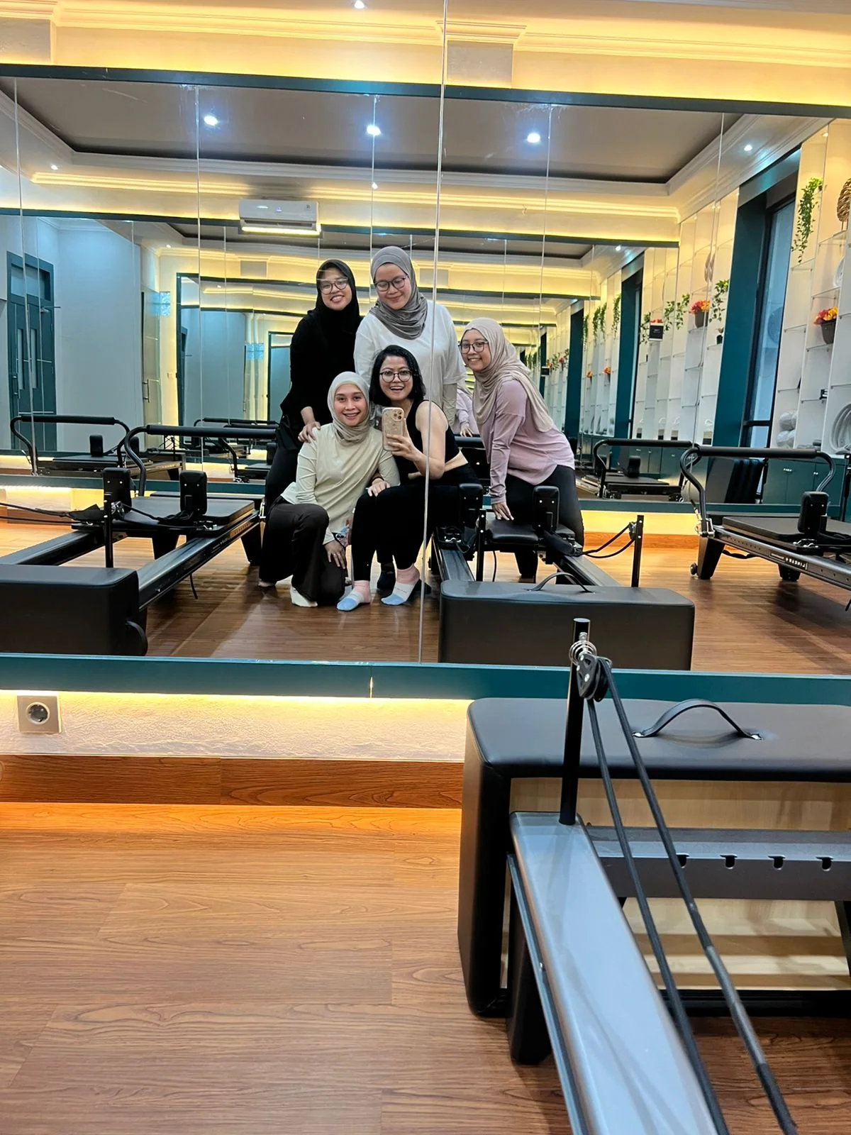 Liza Ariesta Pilates practice moment