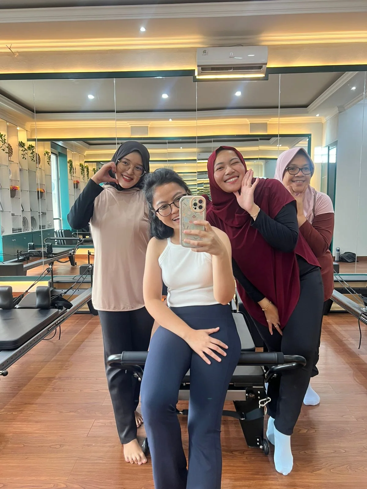 Liza Ariesta Pilates practice moment