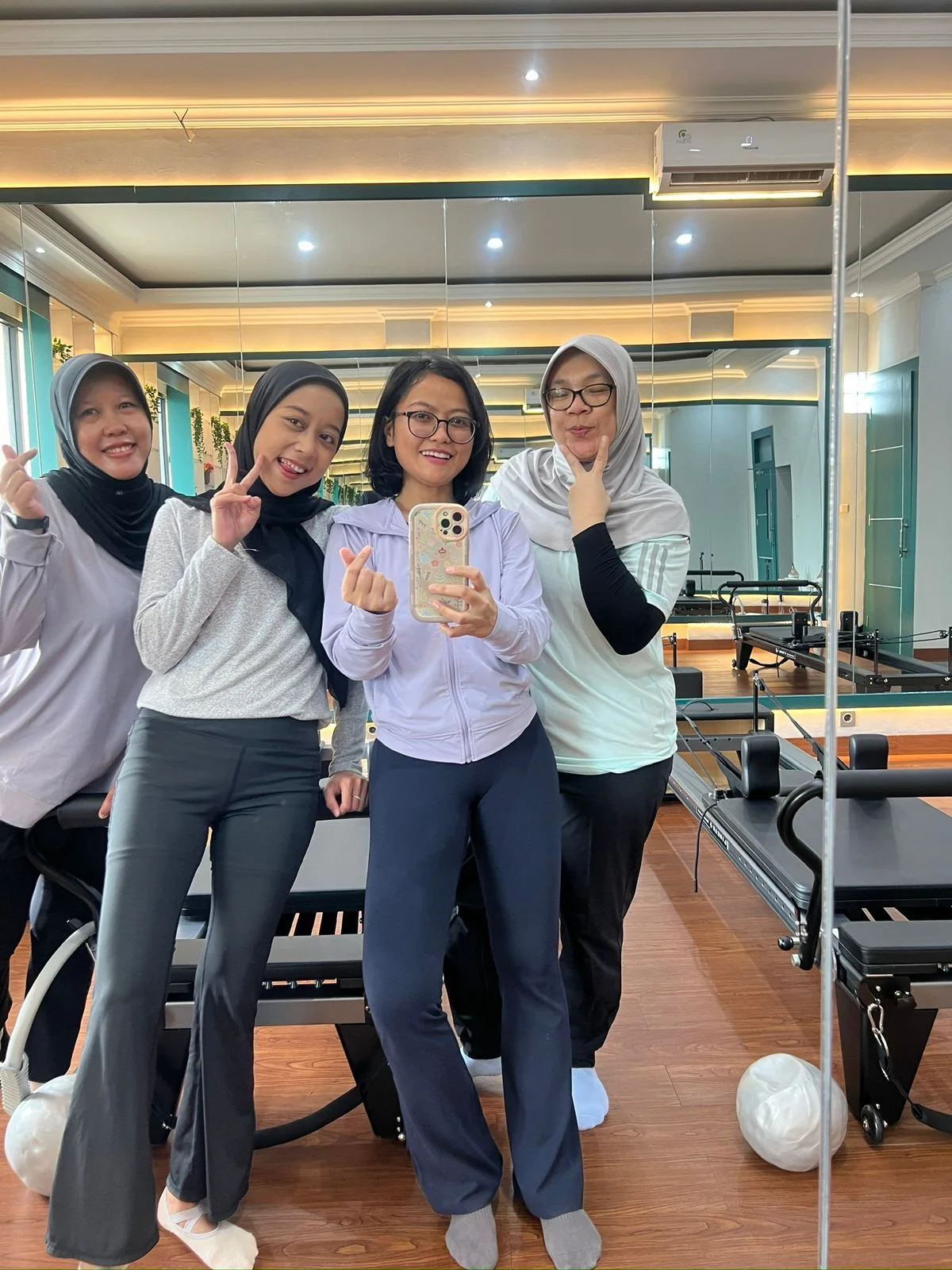 Liza Ariesta Pilates practice moment
